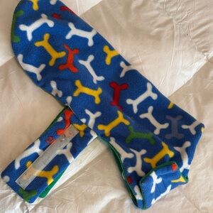 Colorful Dog Bone Pattern Fleece Dog Coat